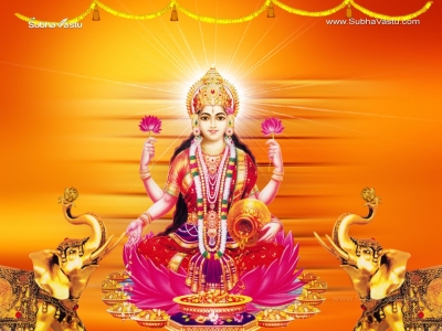 1024X768-Lakshmi Wallpapers_81