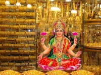 1024X768-Lakshmi Wallpapers_532